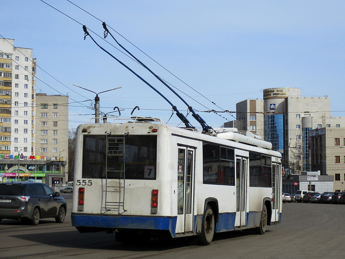 Киров, БТЗ-52764Р № 555