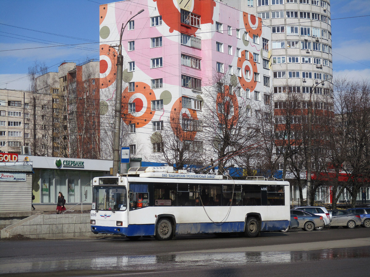 Киров, БТЗ-52764Р № 486