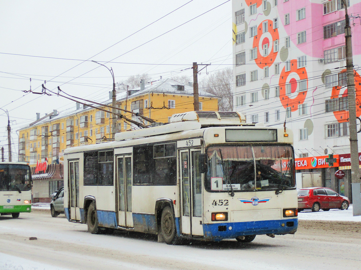Киров, БТЗ-52764Р № 452