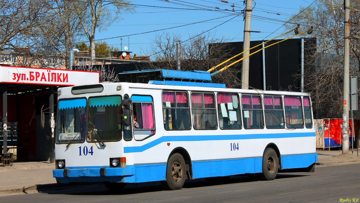Полтава, ЮМЗ Т2 № 104