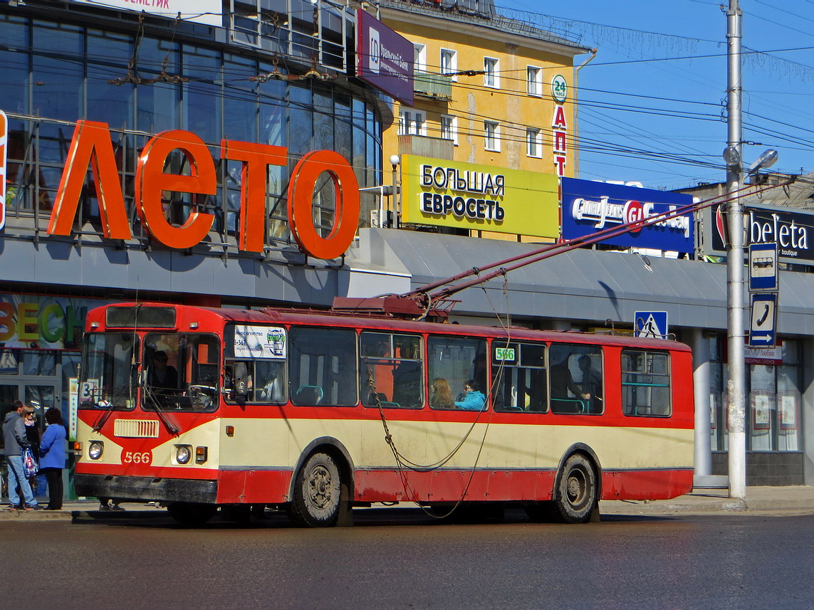 Kirov, ZiU-682G [G00] — 566