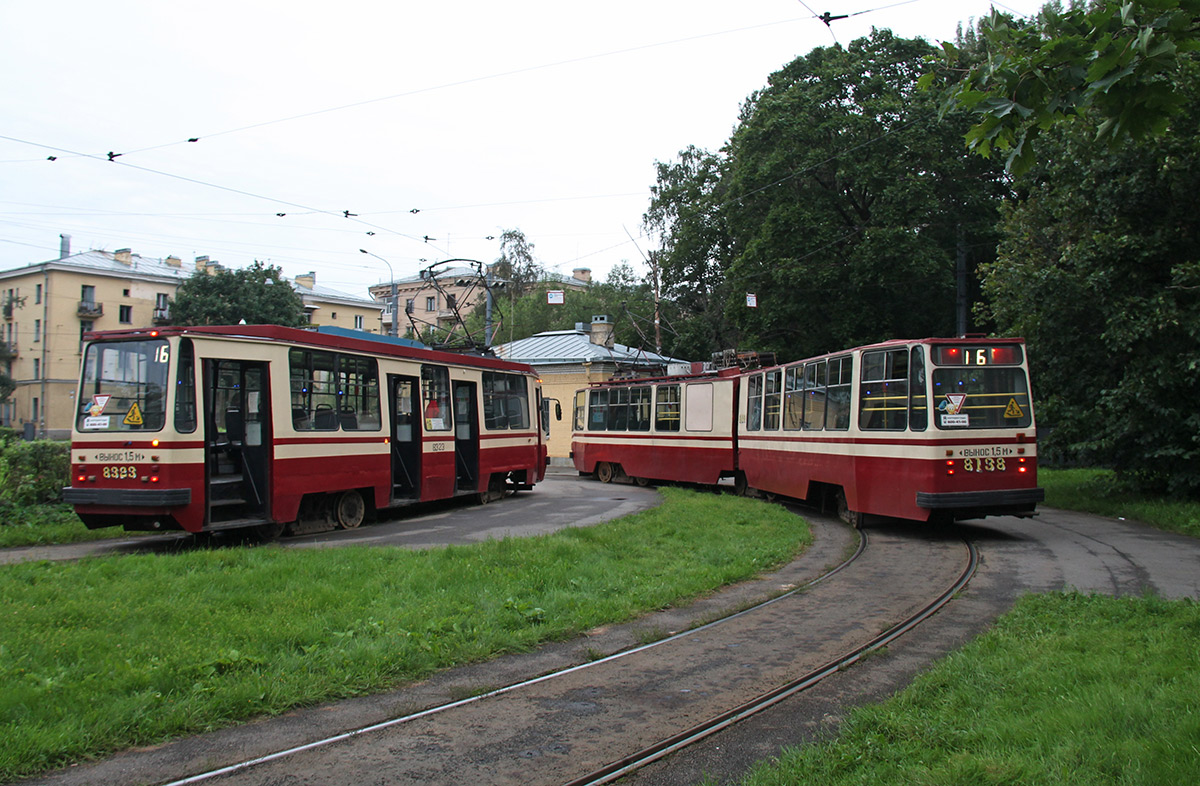 Санкт-Петербург, 71-134К (ЛМ-99К) № 8323; Санкт-Петербург, ЛВС-86К № 8138; Санкт-Петербург — Конечные станции и разворотные кольца