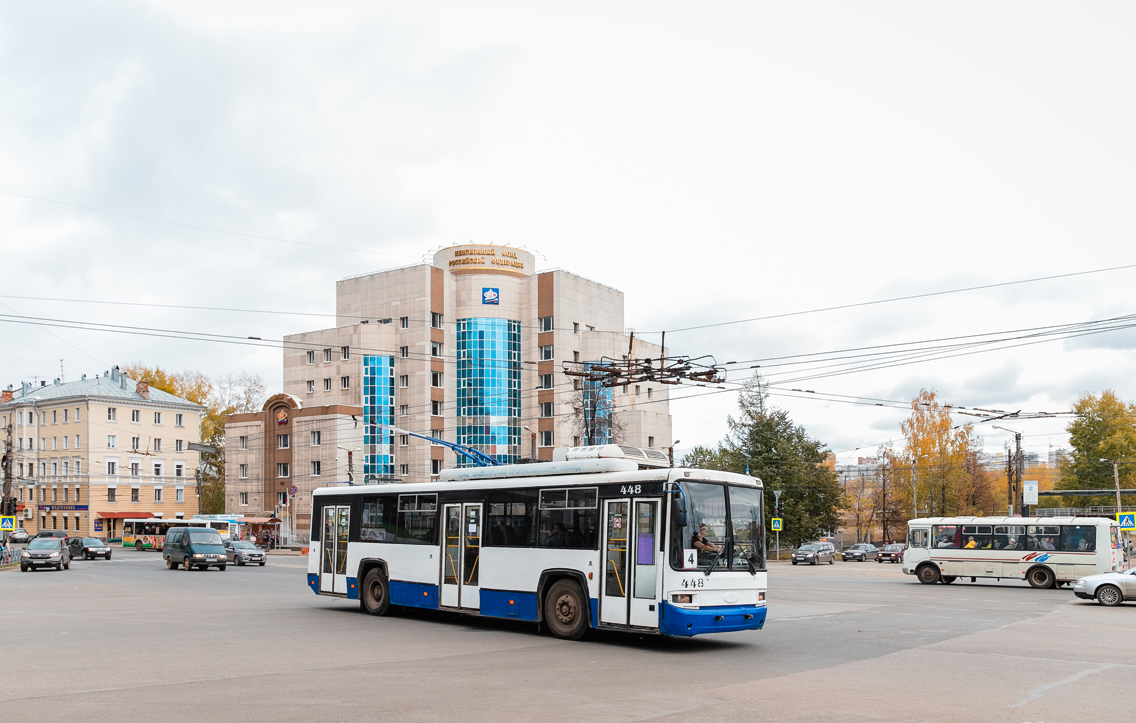 Киров, БТЗ-52767Р № 448