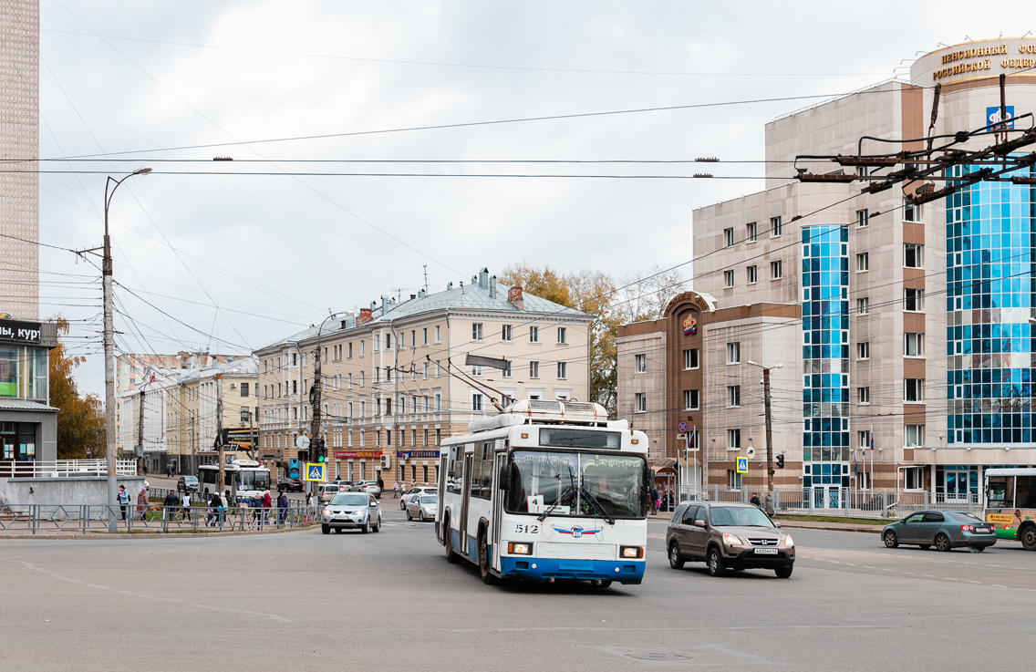 Киров, БТЗ-52764Р № 512