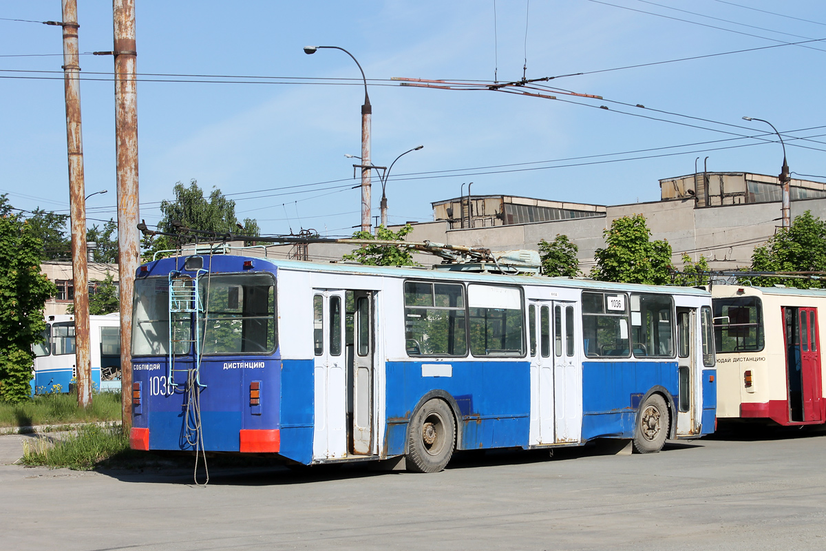 Челябинск, ЗиУ-682В [В00] № 1036
