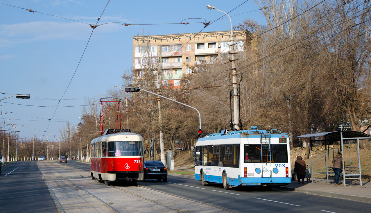 Мариуполь, Tatra T3A № 739; Мариуполь, БКМ 321 № 203