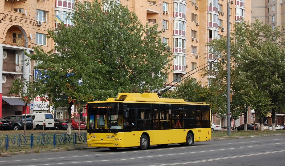Киев, Богдан Т70110 № 4404