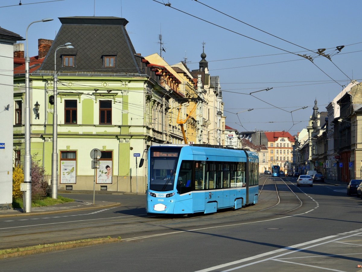 Острава, Stadler Tango NF2 № 1705