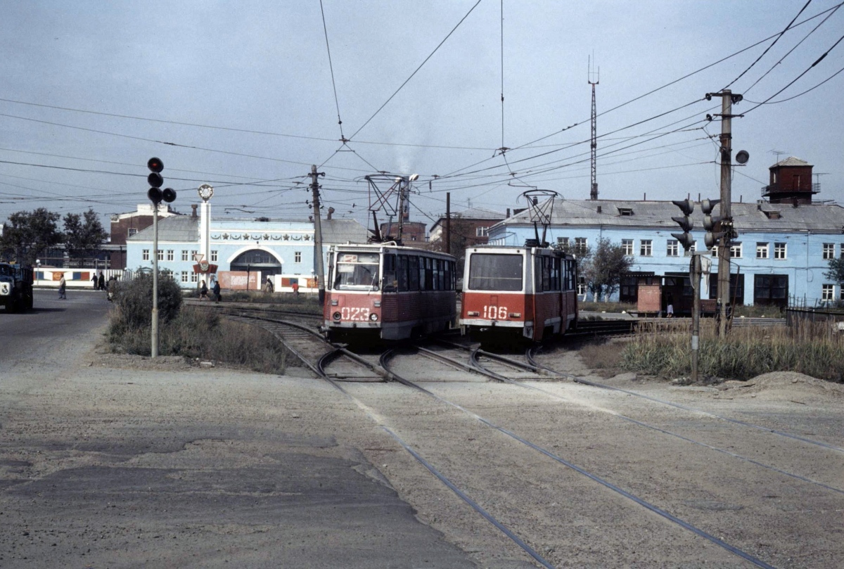 Usolye-Sibirskoye, 71-605 (KTM-5M3) Br. 023; Usolye-Sibirskoye, 71-605 (KTM-5M3) Br. 106; Usolye-Sibirskoye — Tramway Lines and Infrastructure