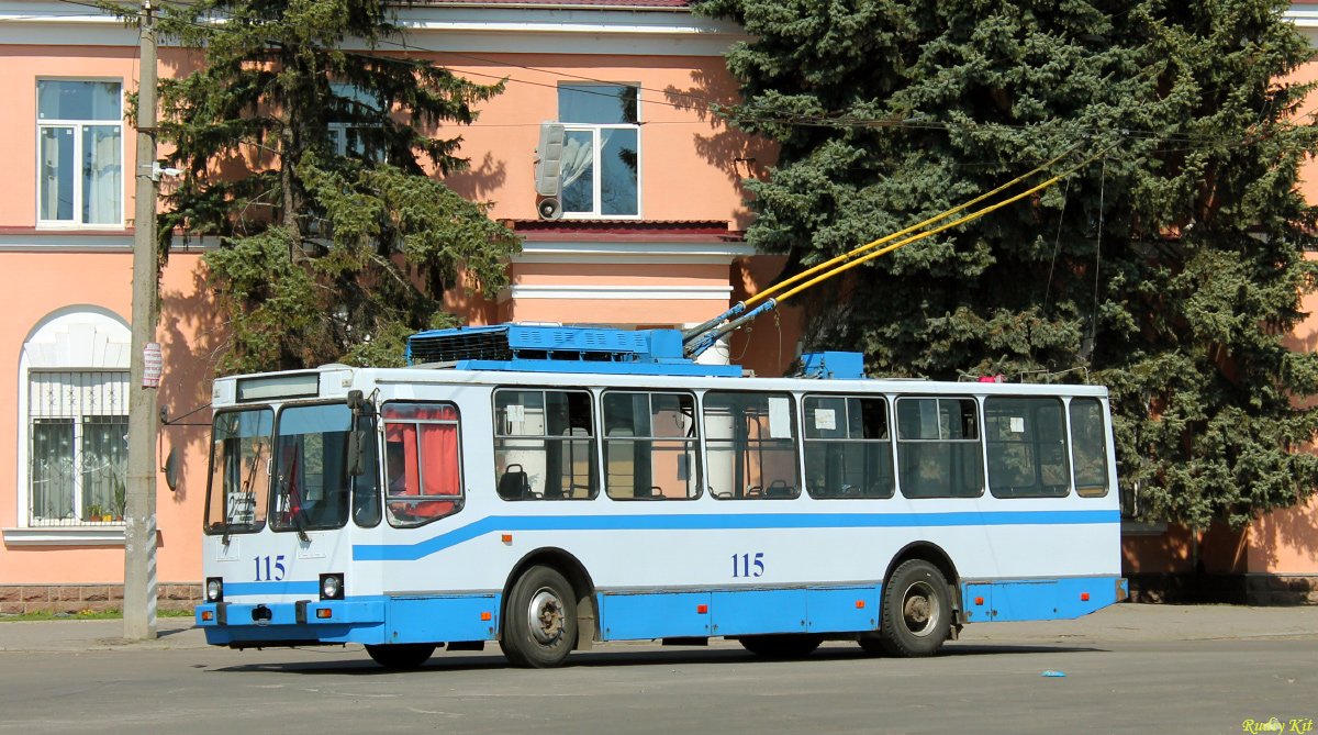 Полтава, ЮМЗ Т2 № 115