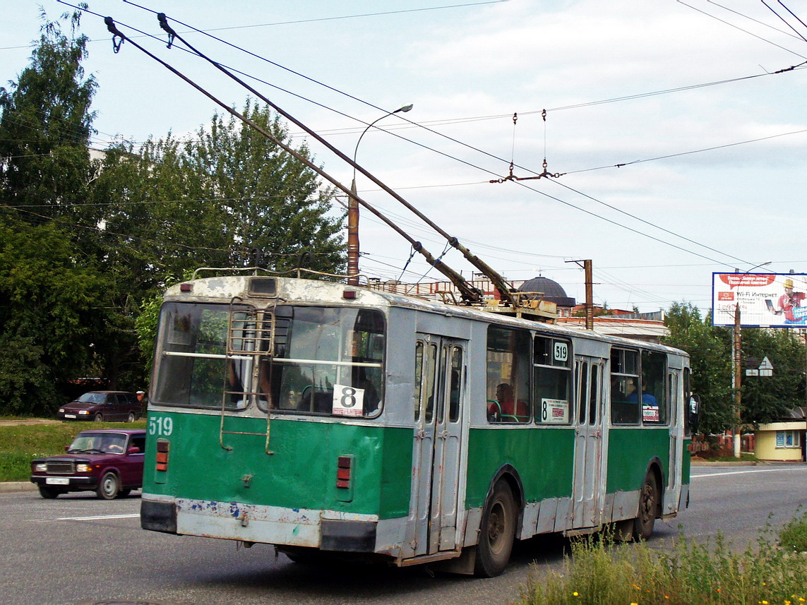 Kirov, ZiU-682G [G00] — 519