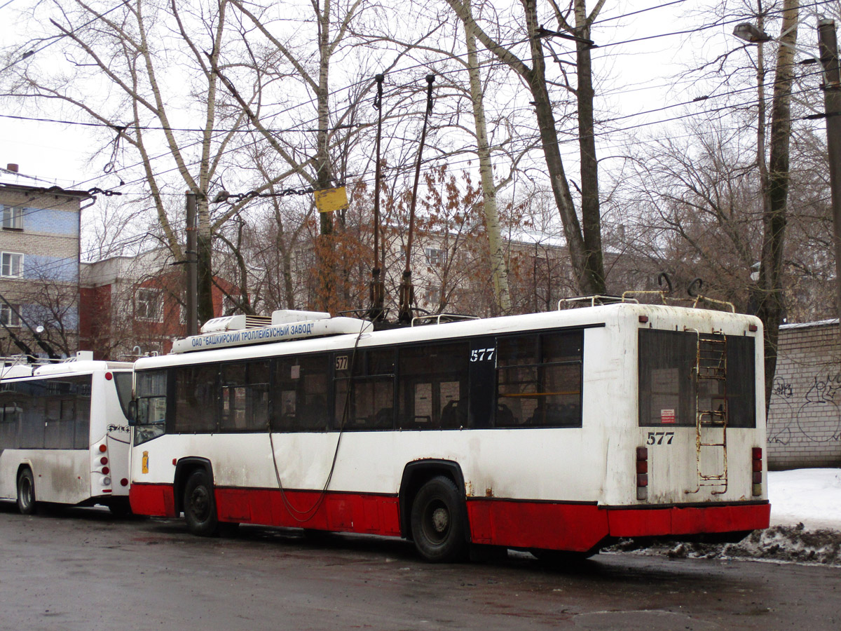 Киров, БТЗ-52764Р № 577