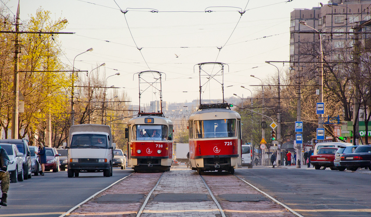 Мариуполь, Tatra T3A № 738; Мариуполь, Tatra T3A № 725