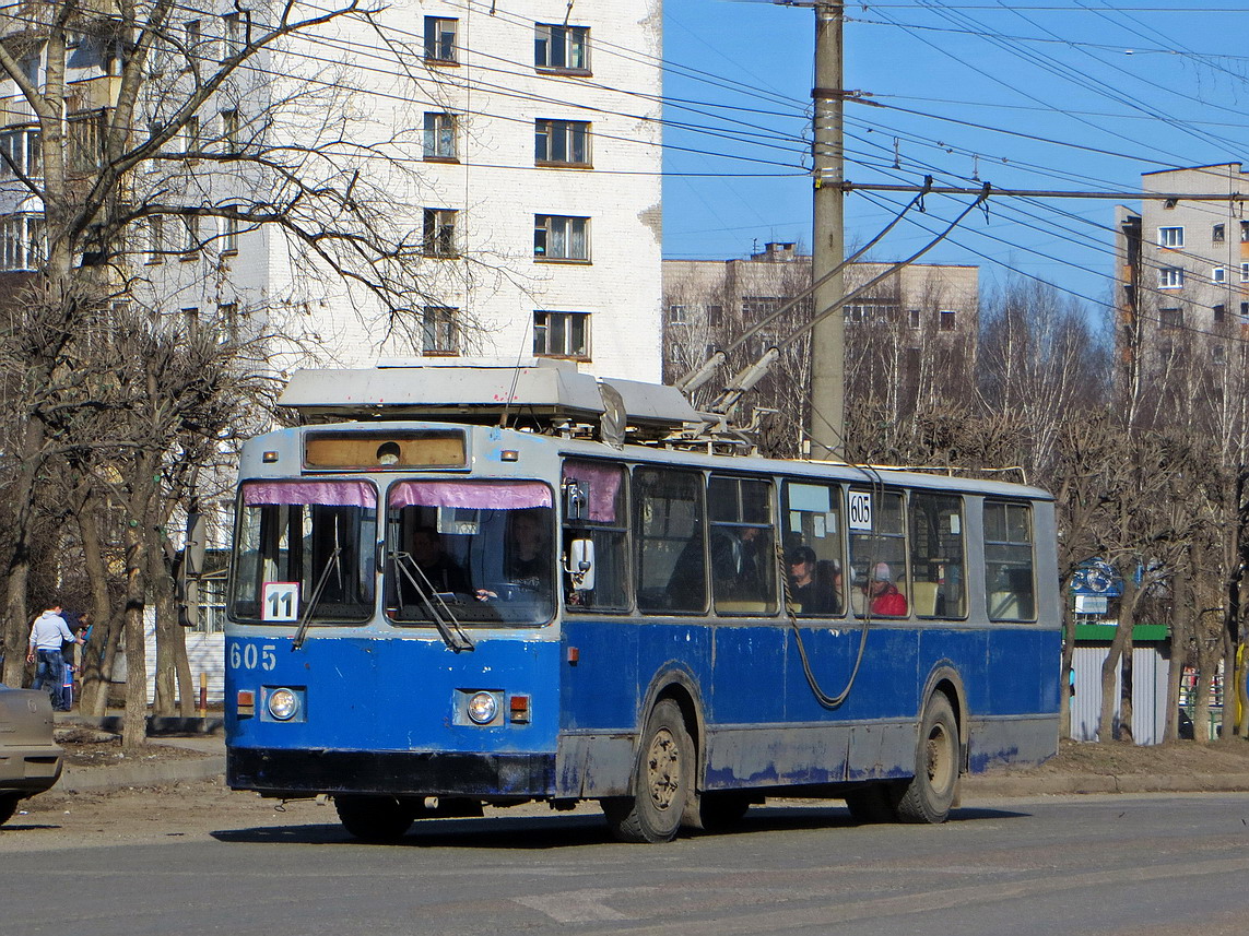 Киров, ЗиУ-682 КР Иваново № 605