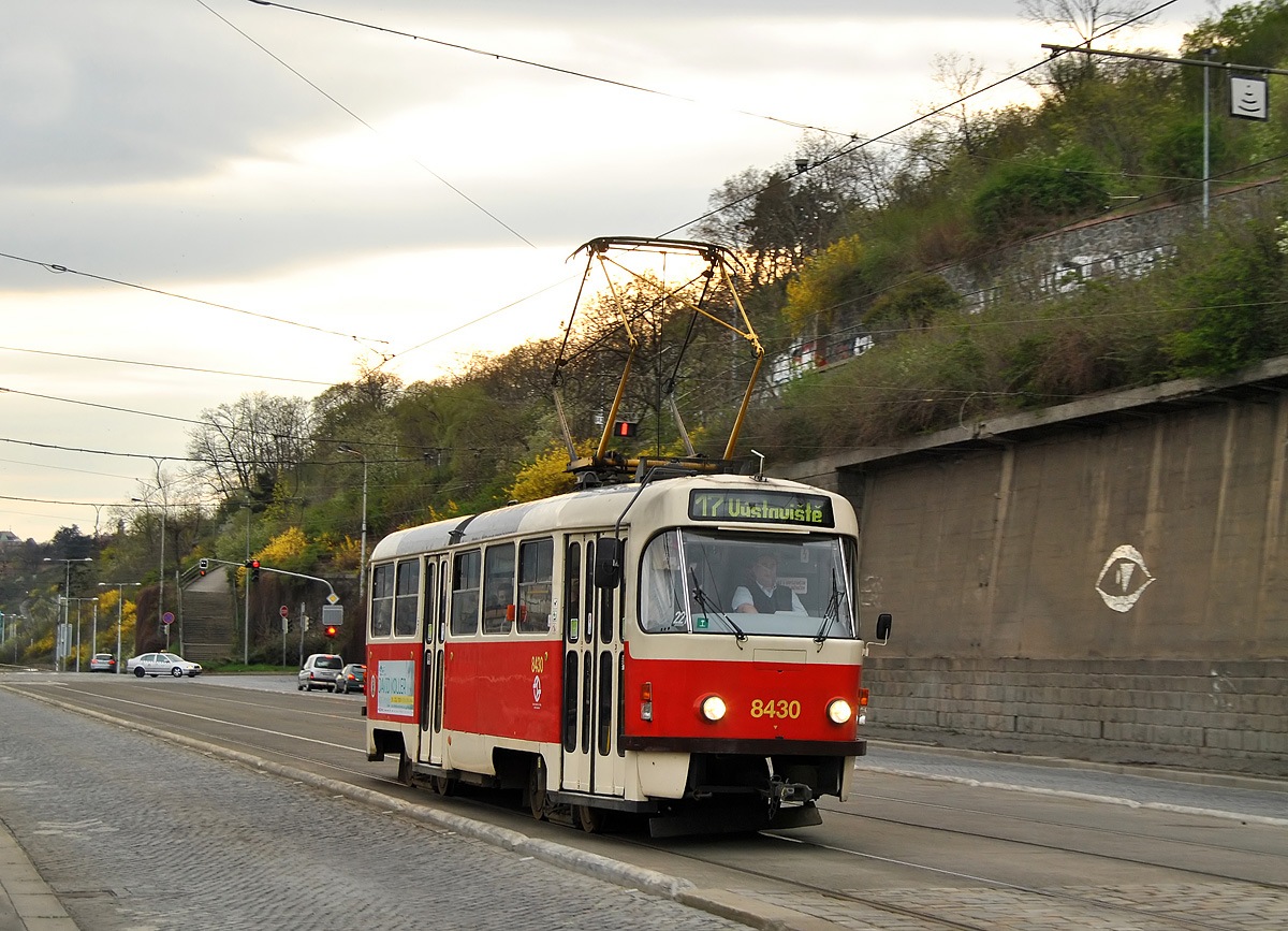 Прага, Tatra T3R.P № 8430