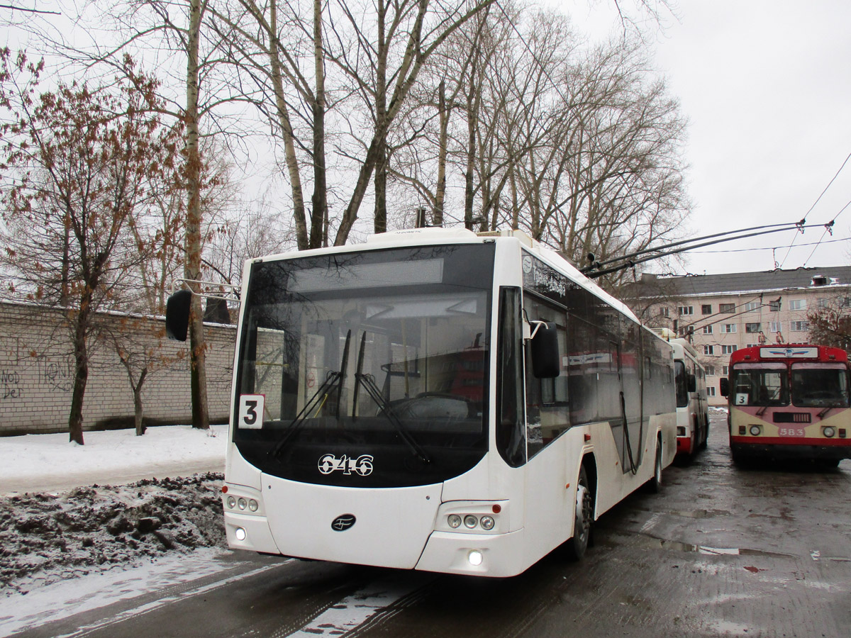 Киров, ВМЗ-5298.01 «Авангард» № 646