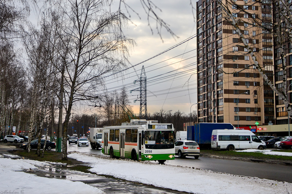 Penza, ZiU-682G-016.02 Nr. 2058