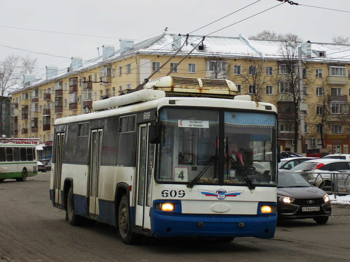 Киров, БТЗ-52768А № 609