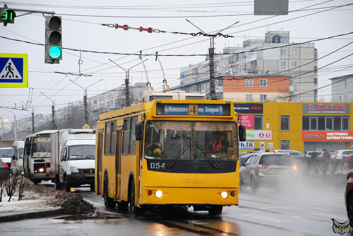Dzeržinsk, ZiU-682G-016.02 № 054