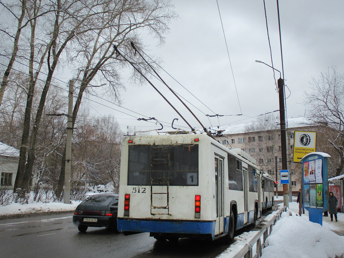 Киров, БТЗ-52764Р № 512