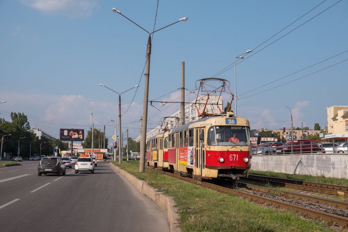 Harkov, Tatra T3SU — 671
