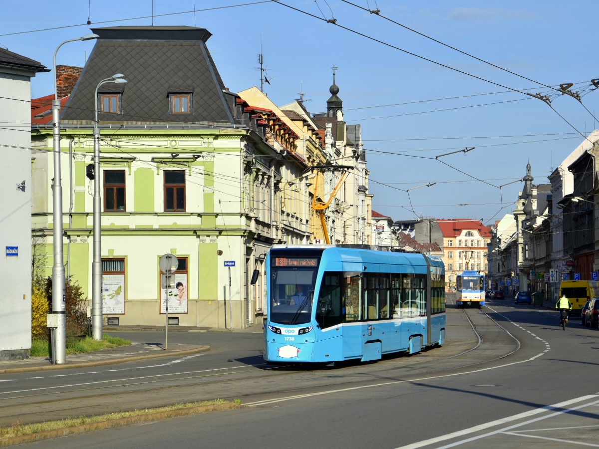 Острава, Stadler Tango NF2 № 1738