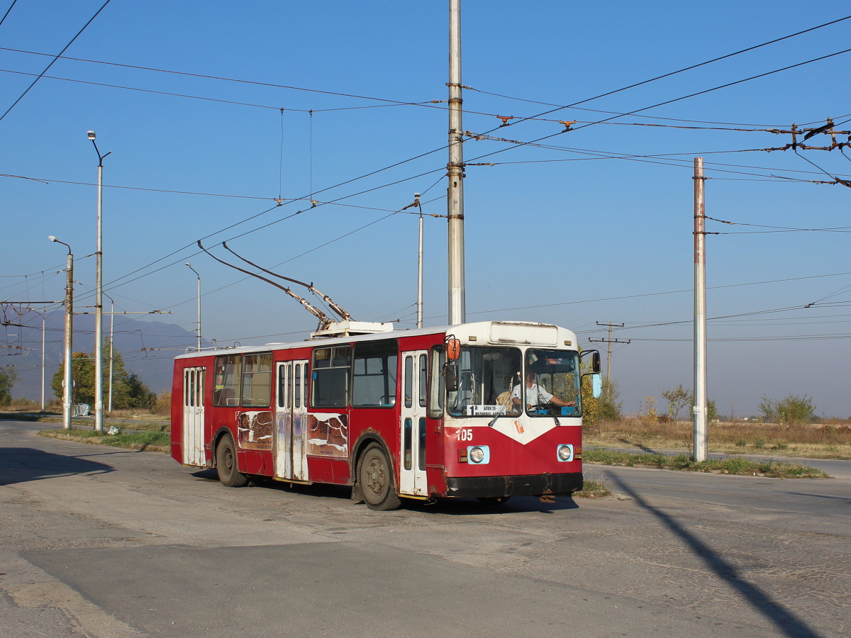 Враца, ЗиУ-682В1УБ № 105