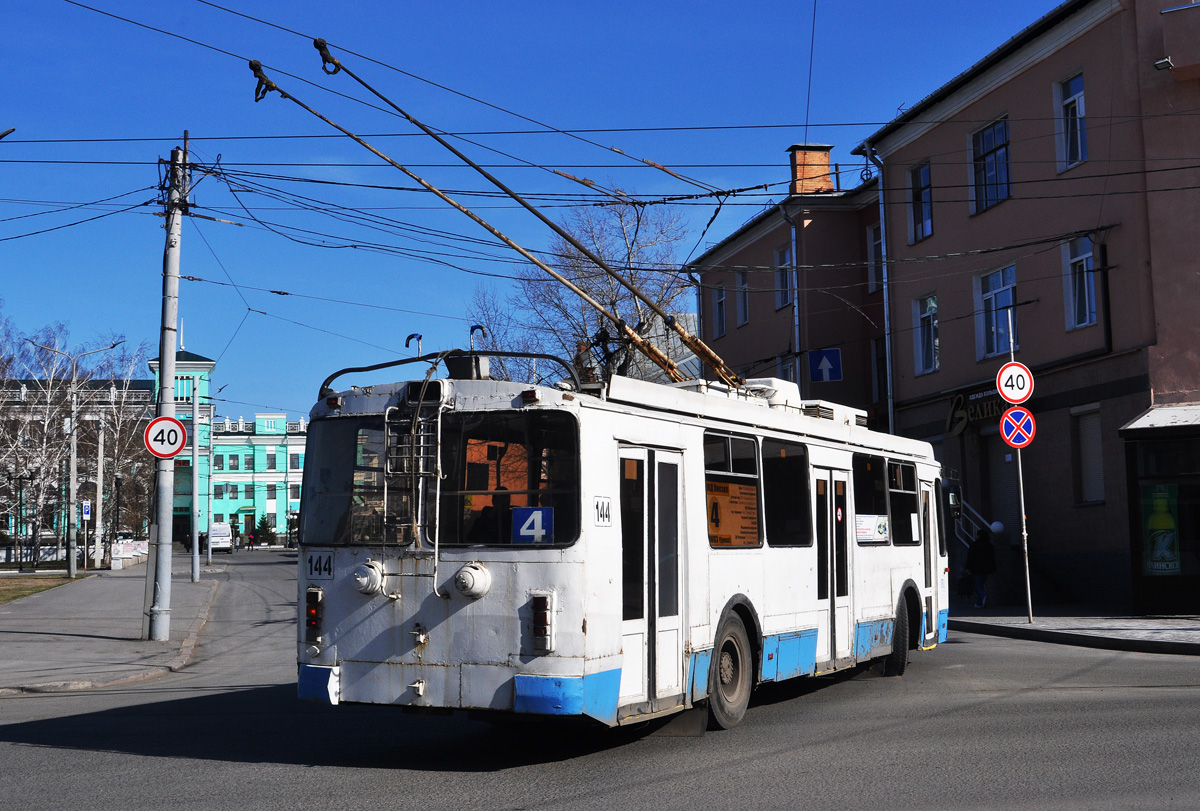 Омск, ЗиУ-682Г-016.03 № 144