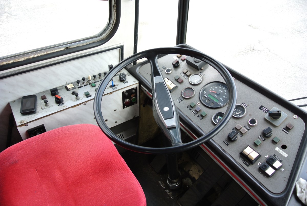 Братислава, Škoda 14Tr10/6 № 6302