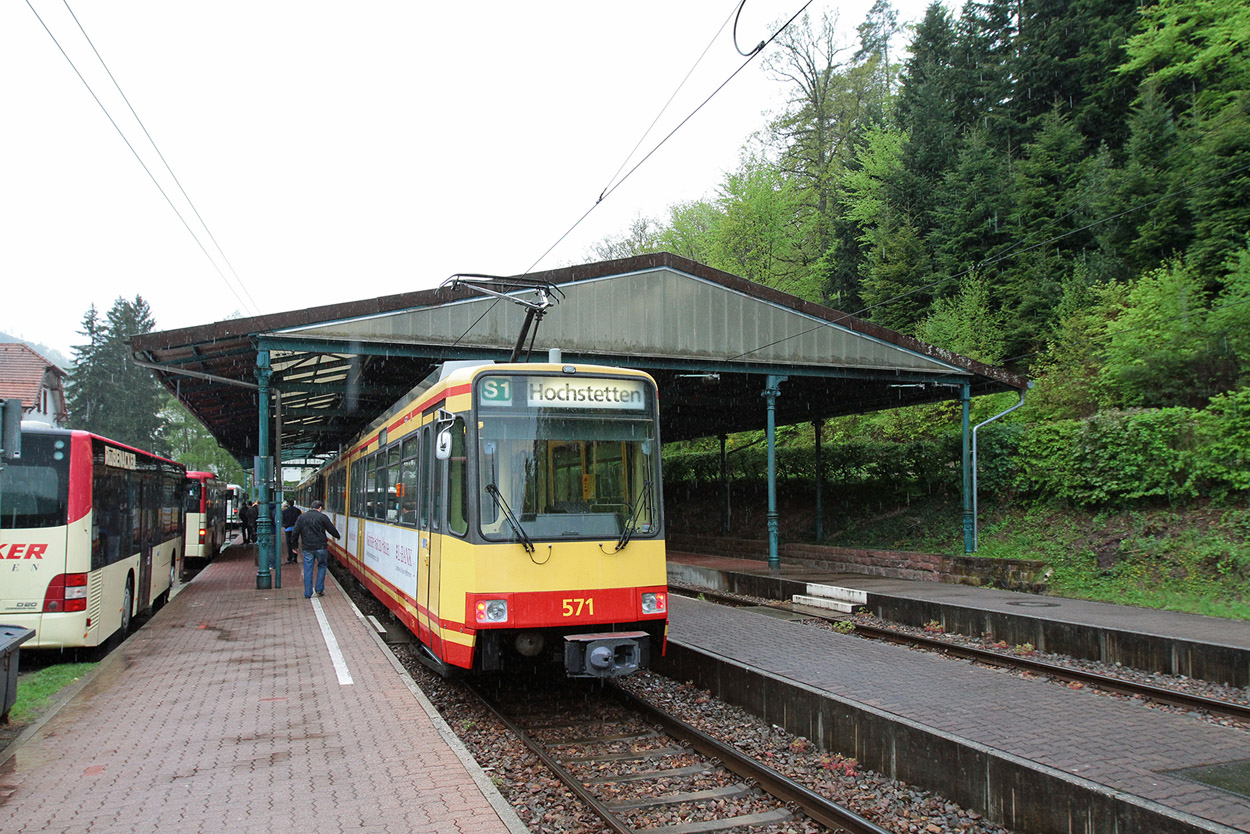 Karlsruhe, Duewag GT8-80C Nr. 571