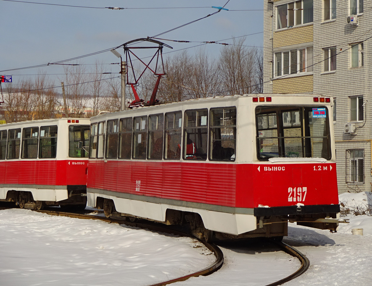 Saratov, 71-605 (KTM-5M3) N°. 2197