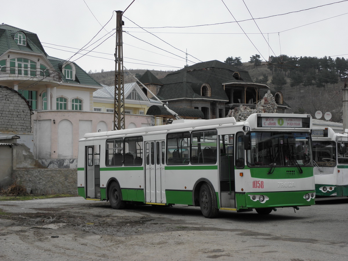 Dushanbe, ZiU-682G-016 (018) Br. 1058