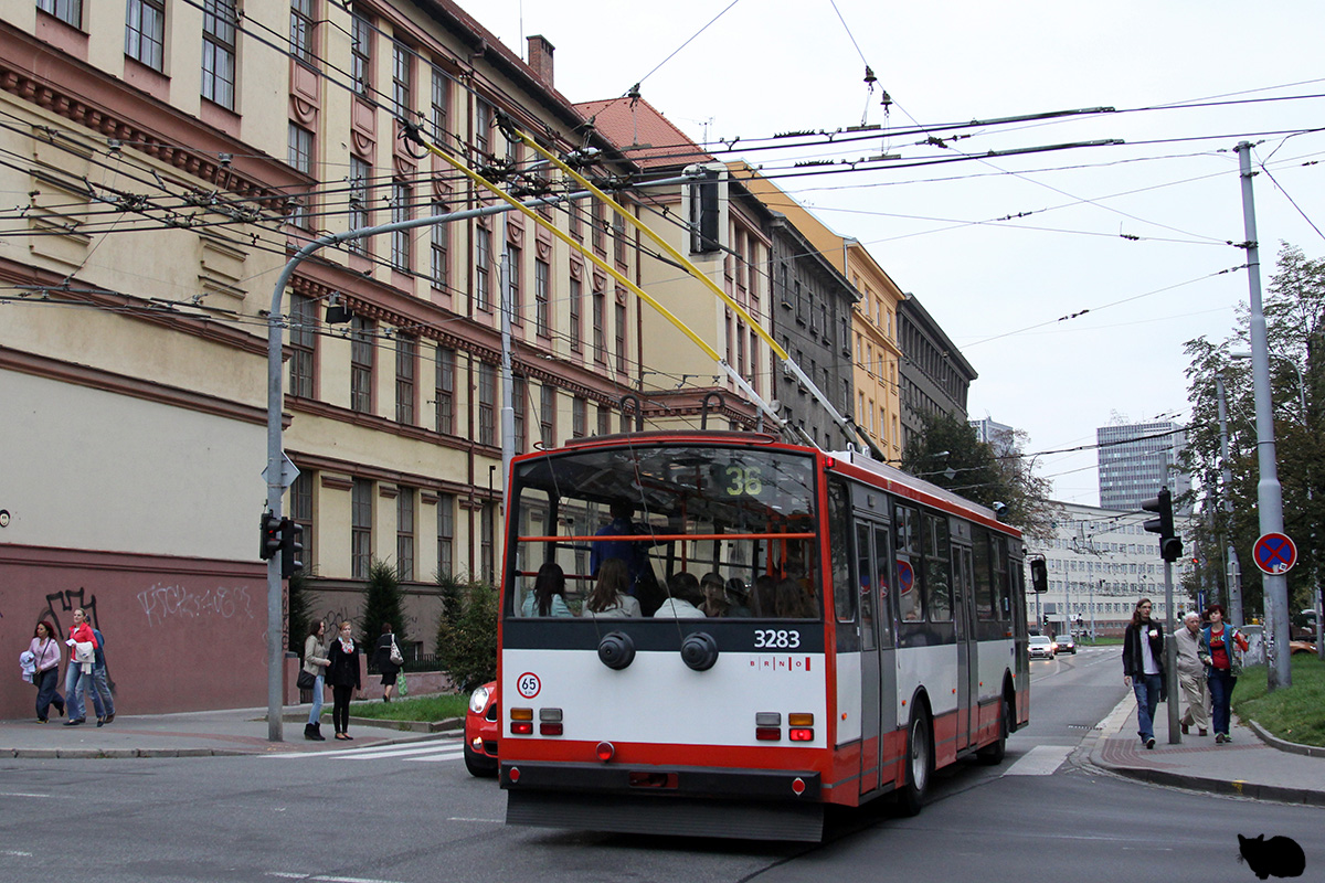 Брно, Škoda 14Tr17/6M № 3283