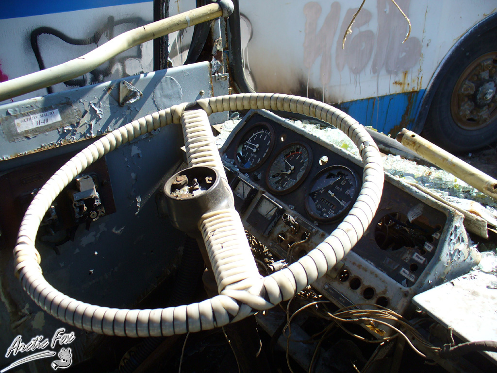 Saint-Petersburg, ZiU-683B [B00] č. 2104