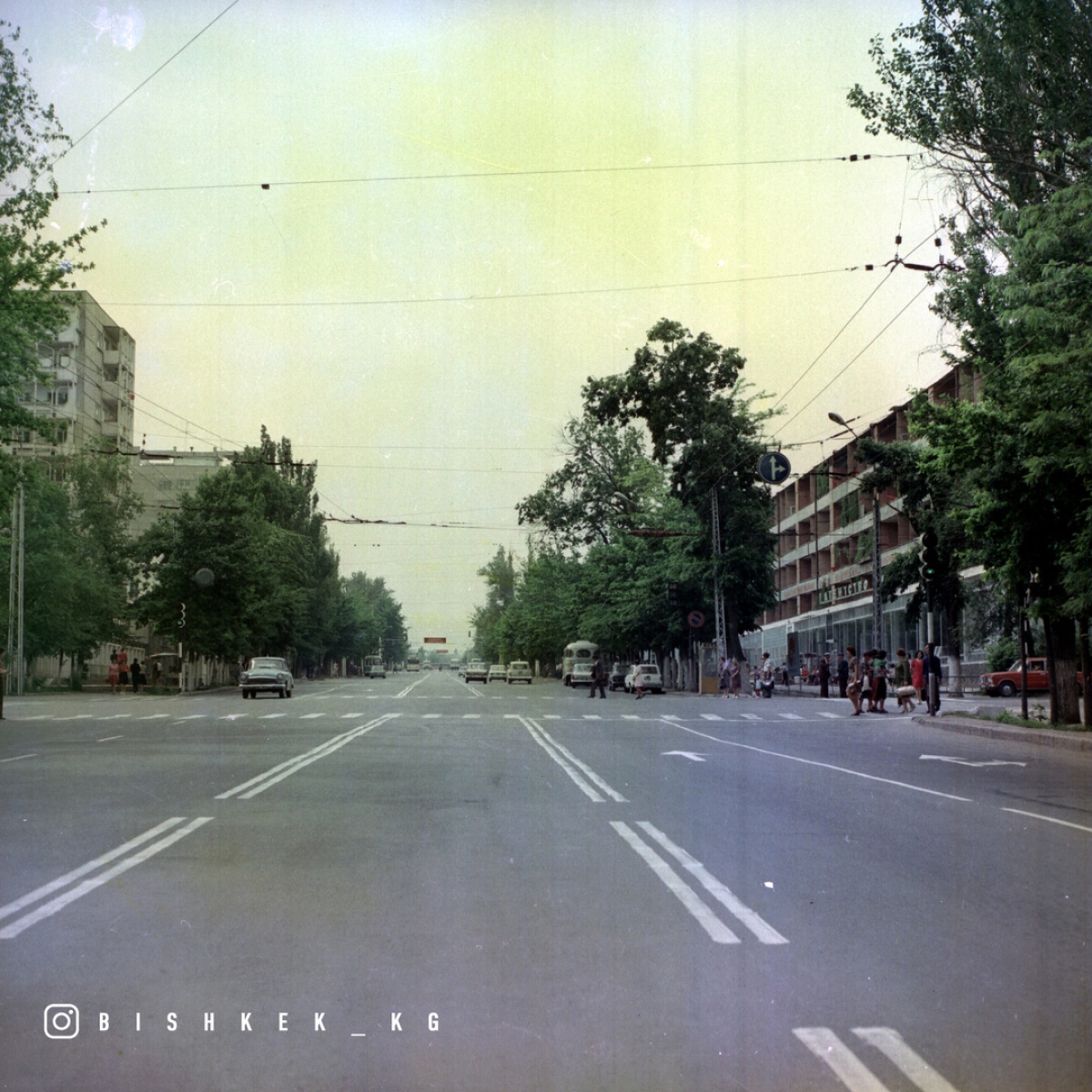 比什凯克 — Old photos; 比什凯克 — Trolleybus lines and rings