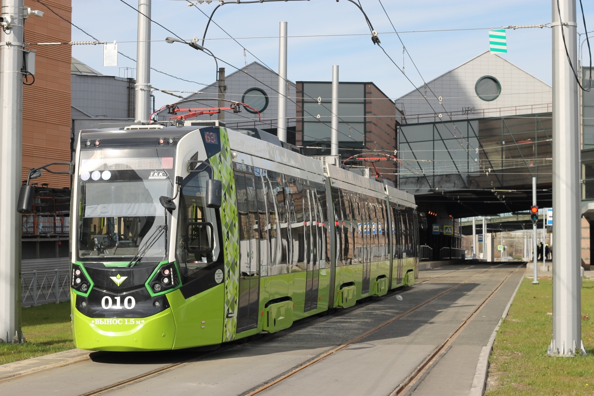 Санкт-Петербург, Stadler B85600M № 010