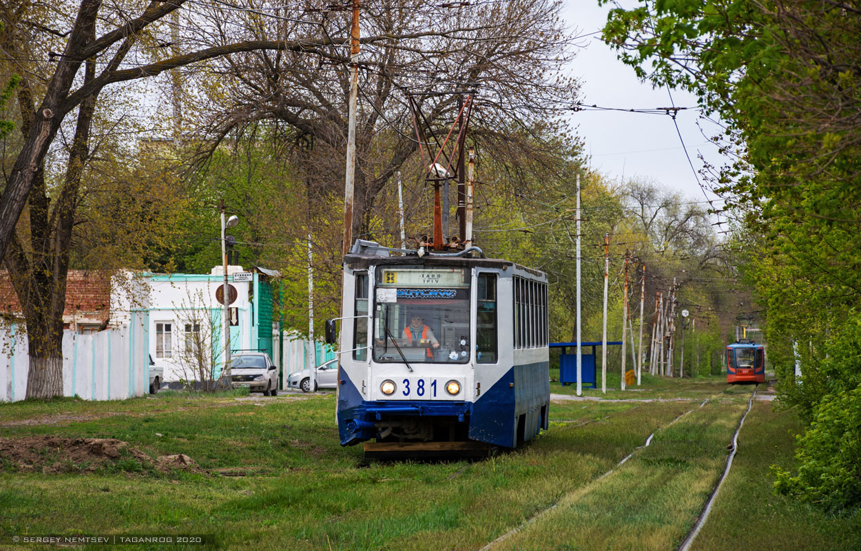 Taganrog, 71-608K Nr. 381