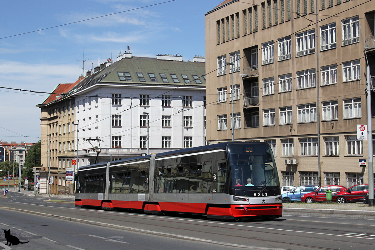 Прага, Škoda 15T3 ForCity Alfa Praha № 9282