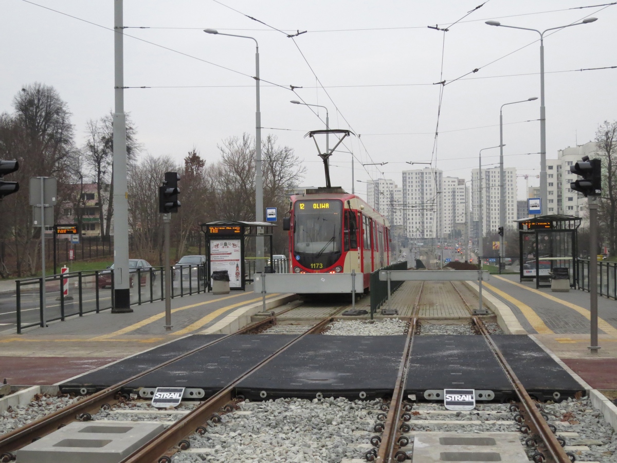 Гданьск, Duewag N8C-MF 18 № 1173; Гданьск — Трамвайные линии и инфраструктура Гданьск, Duewag N8C-MF 18 № 1173; Гданьск — Трамвайные линии и инфраструктура