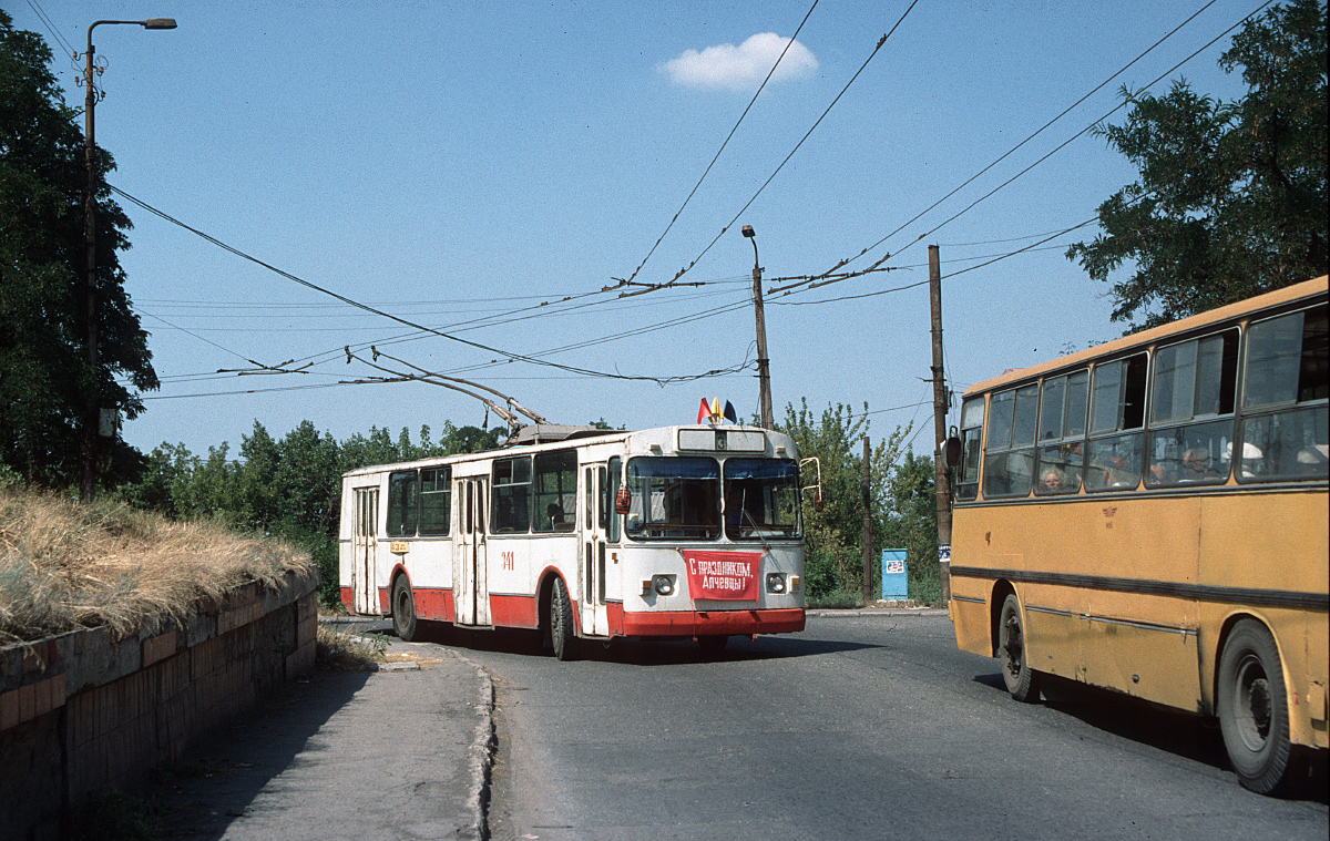 Алчевск, ЗиУ-682В-012 [В0А] № 341; Алчевск — Старые фотографии: Серии иностранных авторов