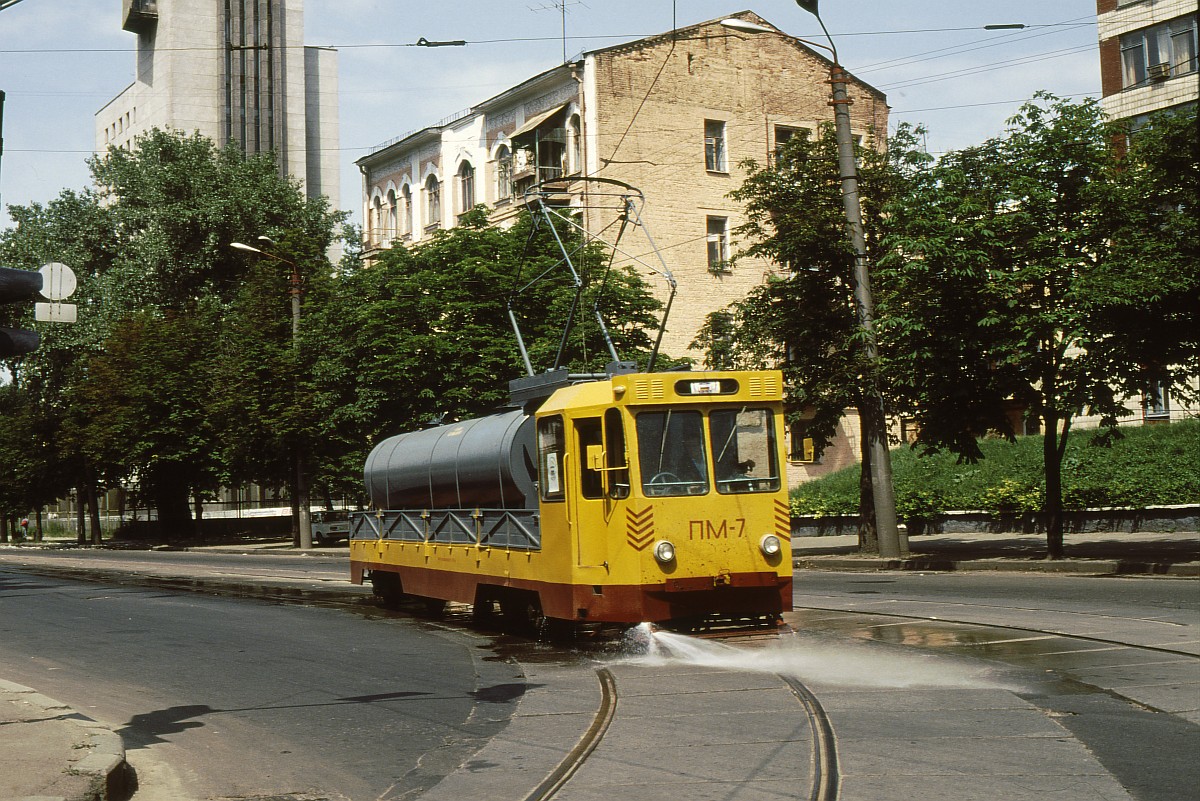 Киев, МТВ-82 № ПМ-7; Киев — Исторические фотографии