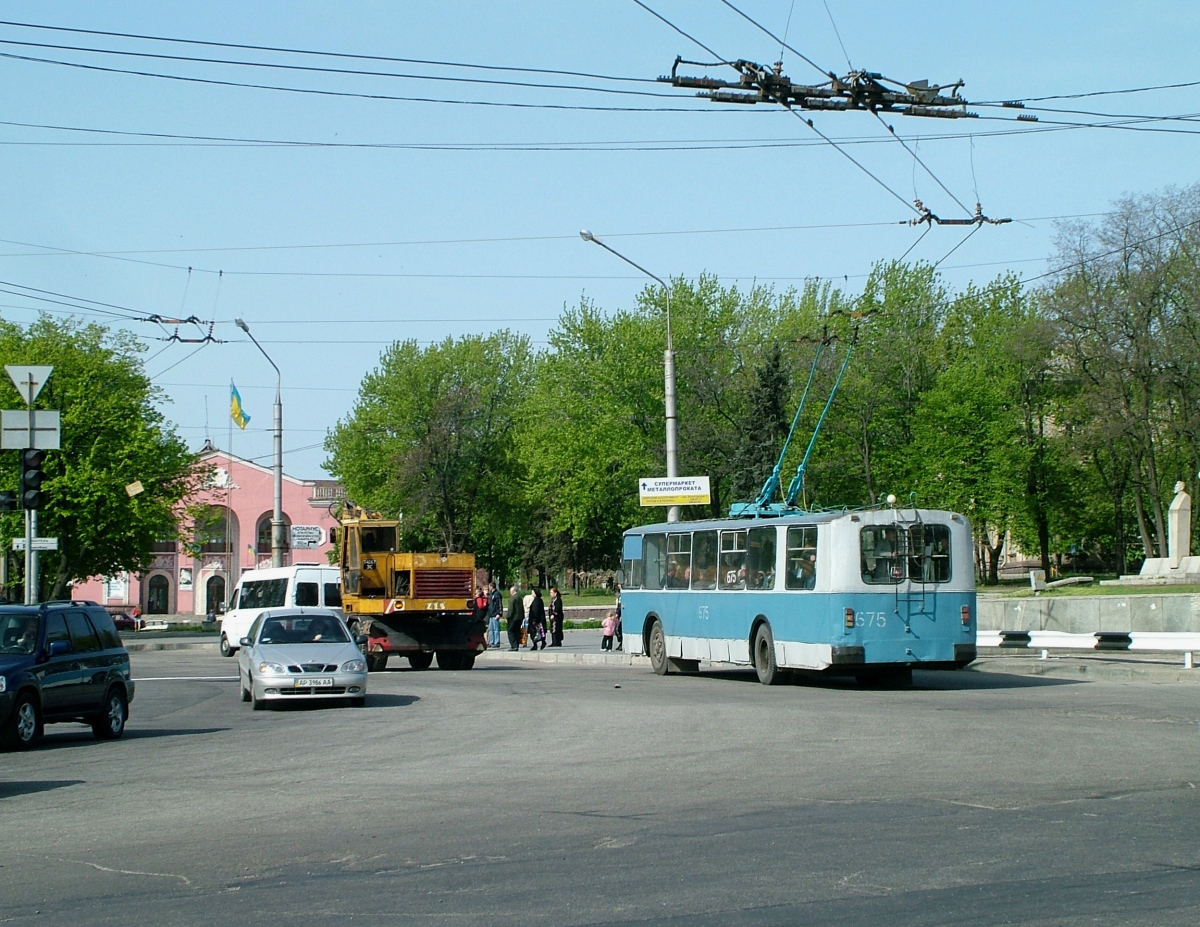 Запорожье, ЗиУ-682В-012 [В0А] № 675; Запорожье — Троллейбусные линии