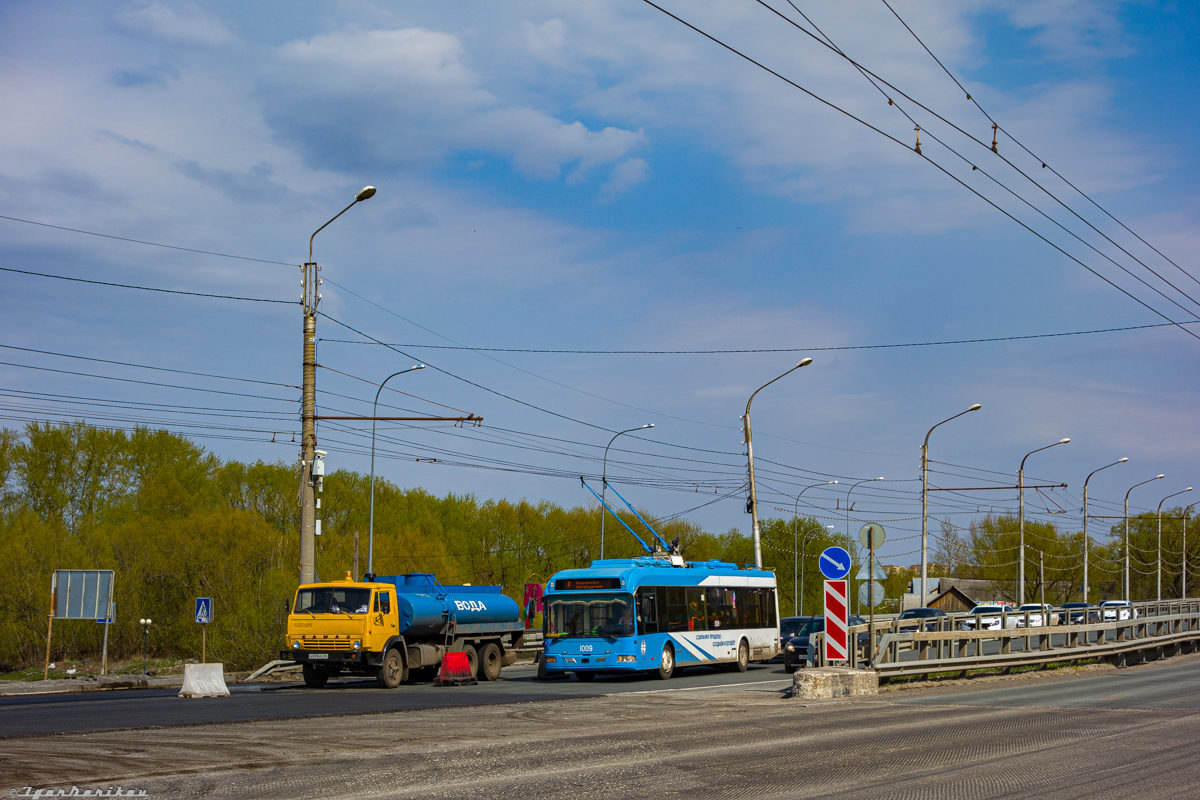 Пенза, БКМ 321 № 1009