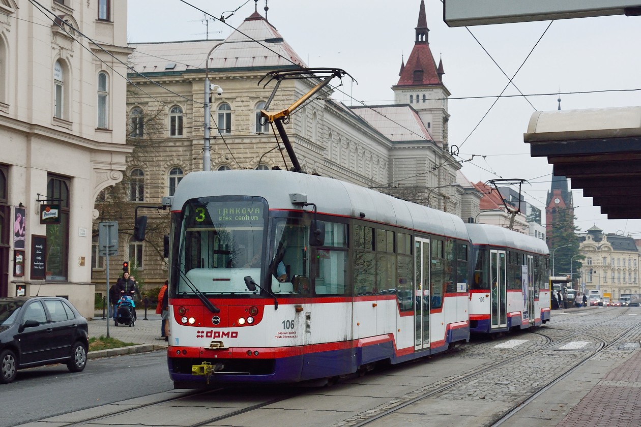 Olomouc, Vario LF+/O č. 106; Olomouc, Vario LF+/O č. 105