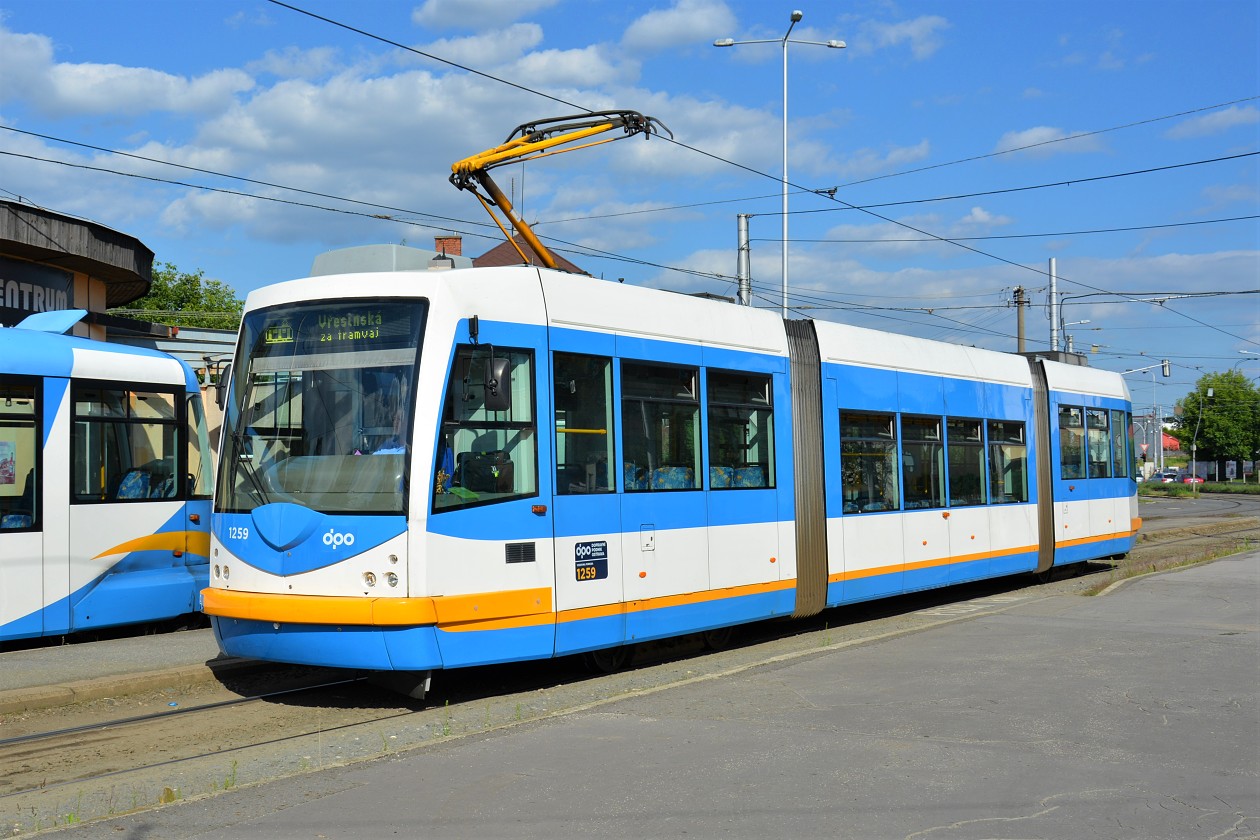 Ostrava, Inekon 01 Trio — 1259
