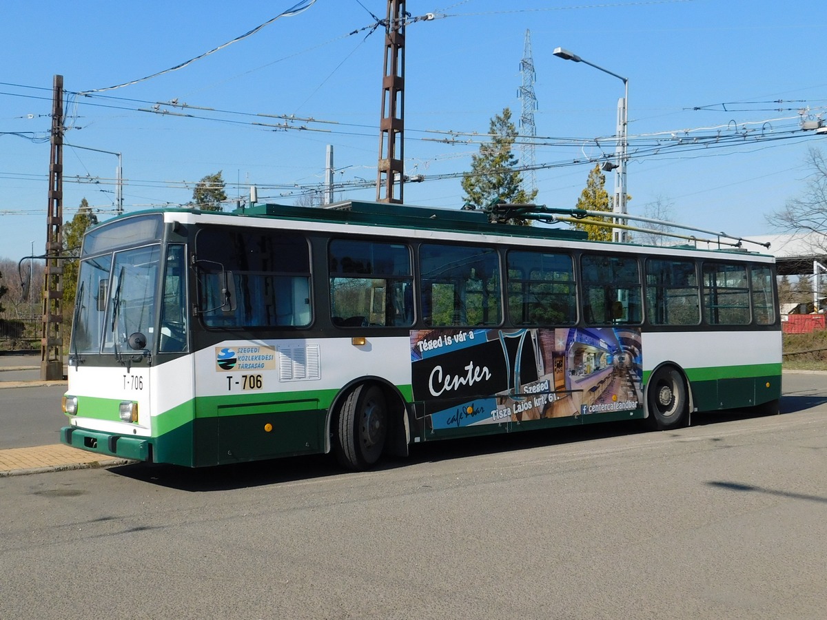 Сегед, Škoda 14Tr08/6 № T-706