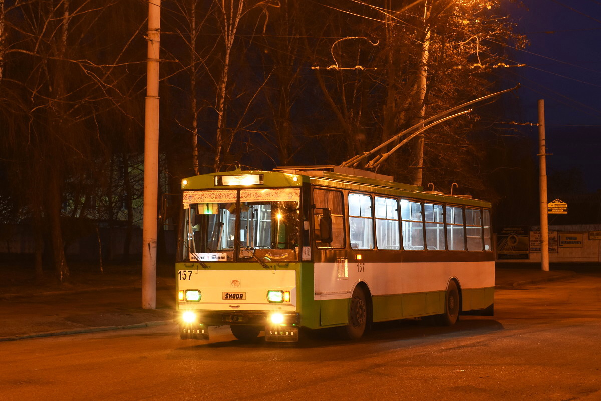 Rovno, Škoda 14Tr10/6 — 157