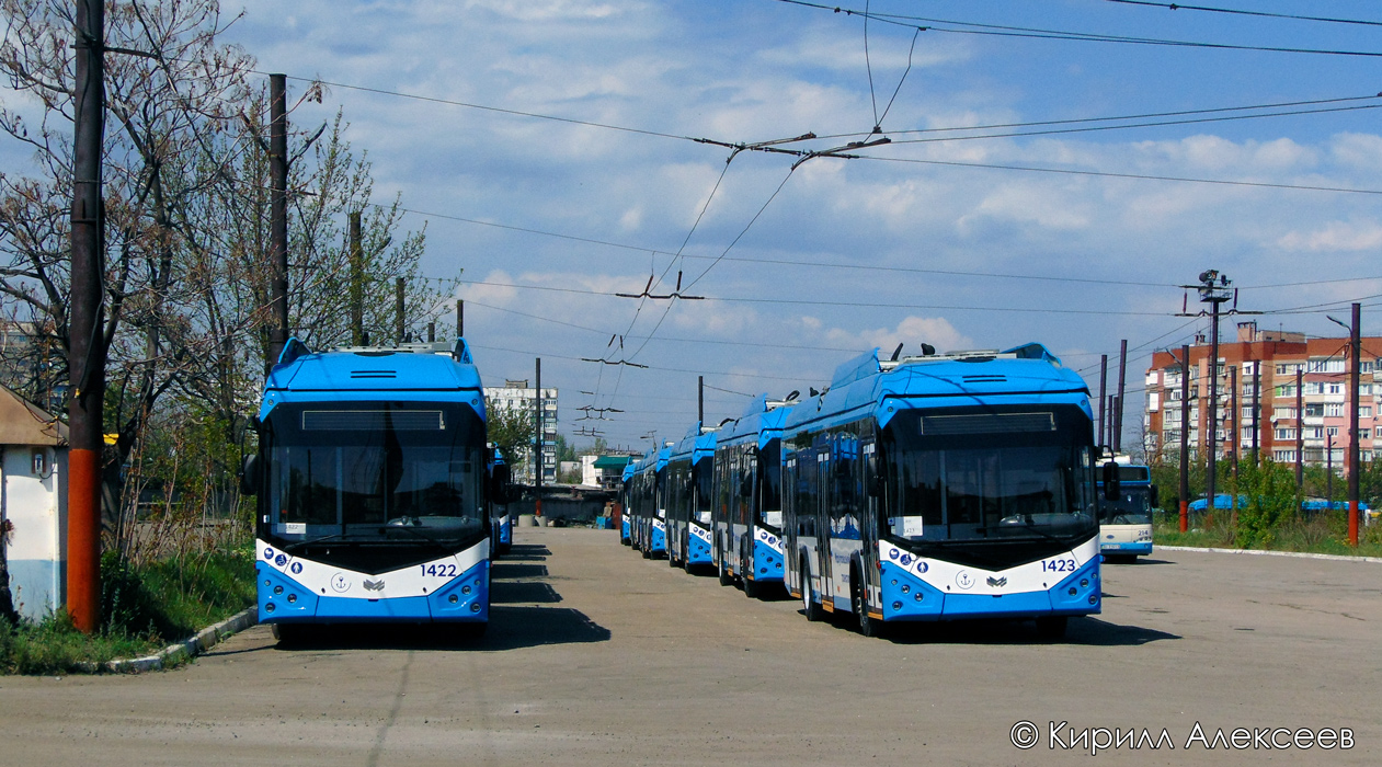Mariupol, AKSM 321 (BKM-Ukraine) # 1422; Mariupol, AKSM 321 (BKM-Ukraine) # 1423; Mariupol — New trolleybuses: AKSM Ukraine