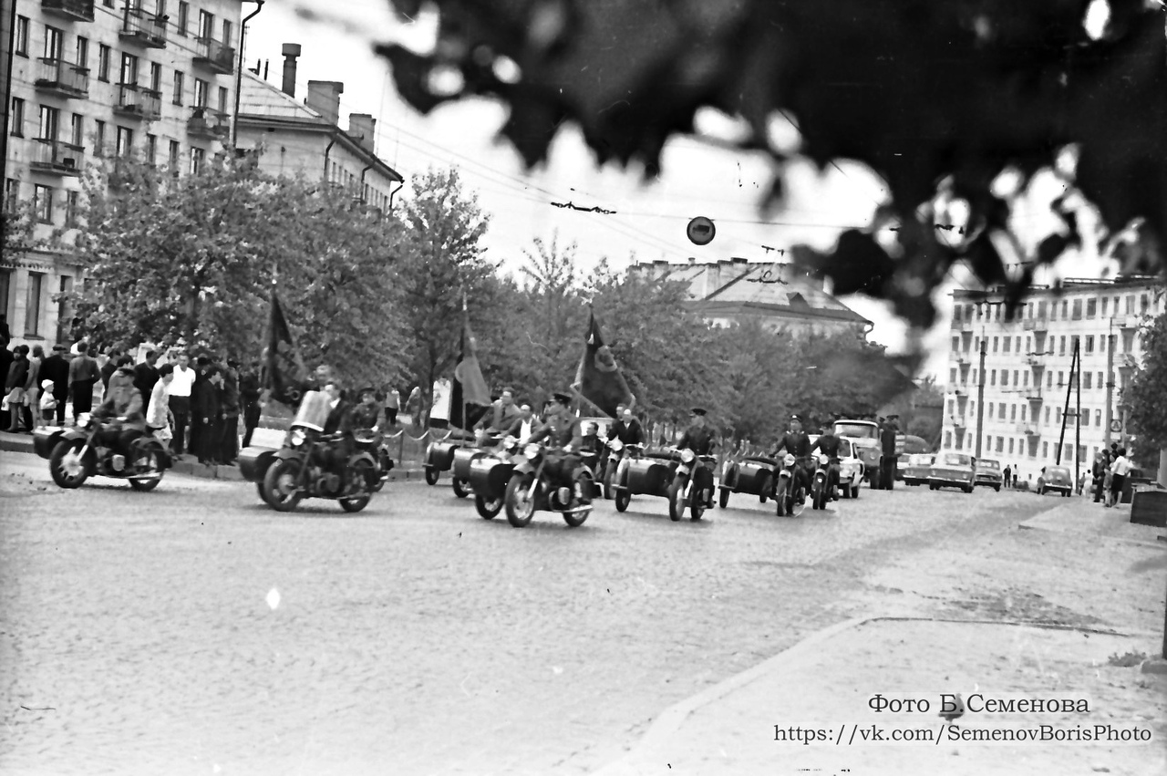 Petrozavodsk — Old photos; Petrozavodsk — Trolleybus Lines and Infrastructure