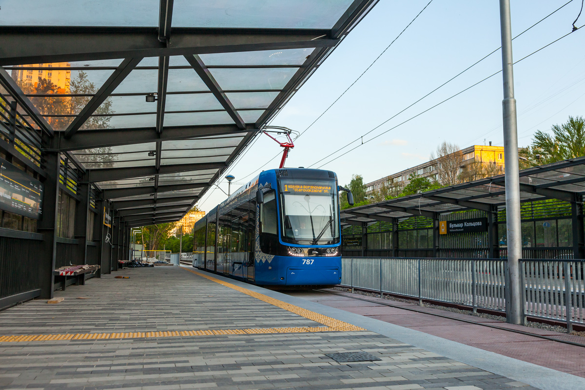 Киев, PESA 71-414К (Fokstrot) № 787; Киев — Зупиночні знаки, павільйони й покажчики
